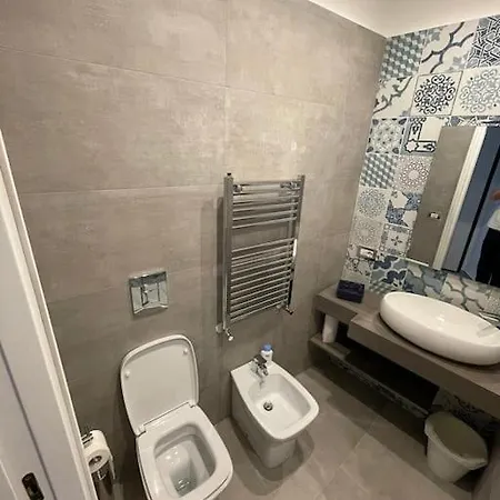 Dadedo' -monolocale Tra Plebiscito Toledo E Chiaia Apartment *