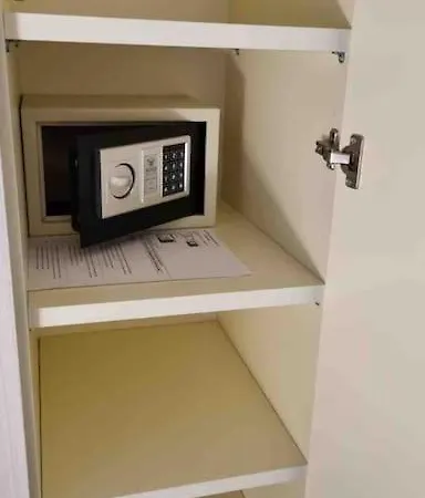 Dadedo' -monolocale Tra Plebiscito Toledo E Chiaia Apartment *